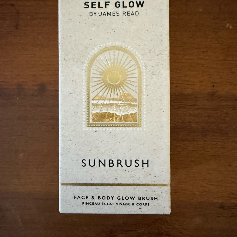 Self Glow Brush - Black and White NIB